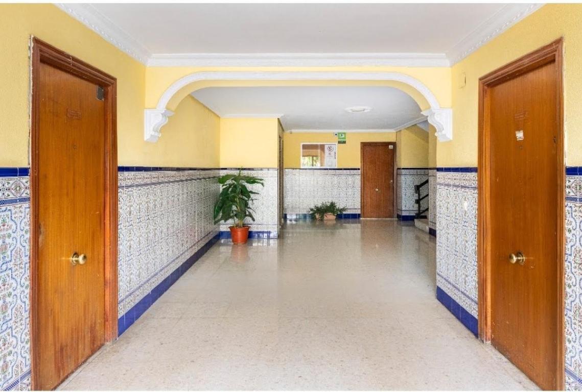 Habitaciones Privadas Con Cama Doble En Sevilla Exterior photo